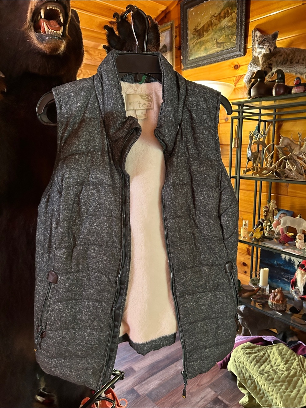 GreenTea Quilted Dark Green Faux-Fur Lined Sleeveless Vest